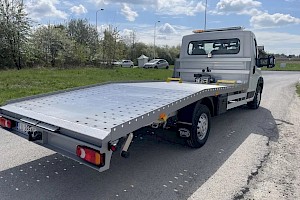 citroen jumper autolaweta DMC 3.5 hak wciągarka poduszki lublin wynajm